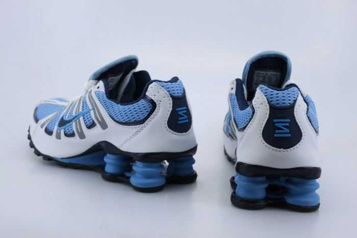nike shox turbo sales cuir nouveau nike shox femme baskets en ligne